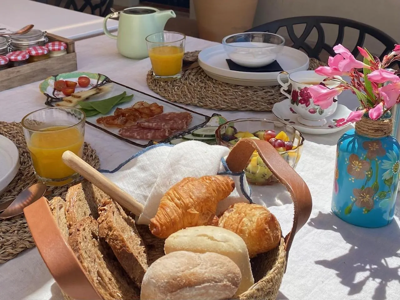 Boutique B&B El Refugio Alcaucín Bed and breakfast