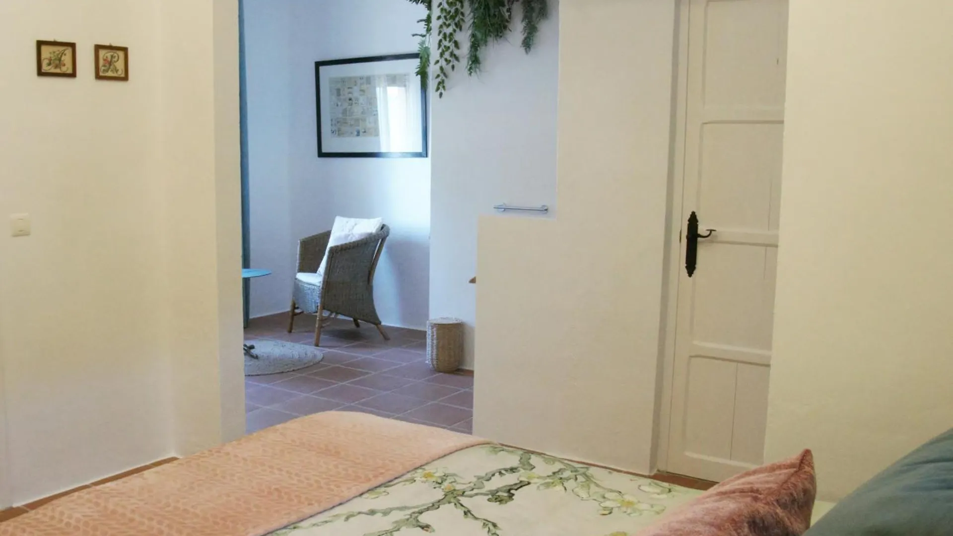 Boutique B&B El Refugio Alcaucin Bed & Breakfast