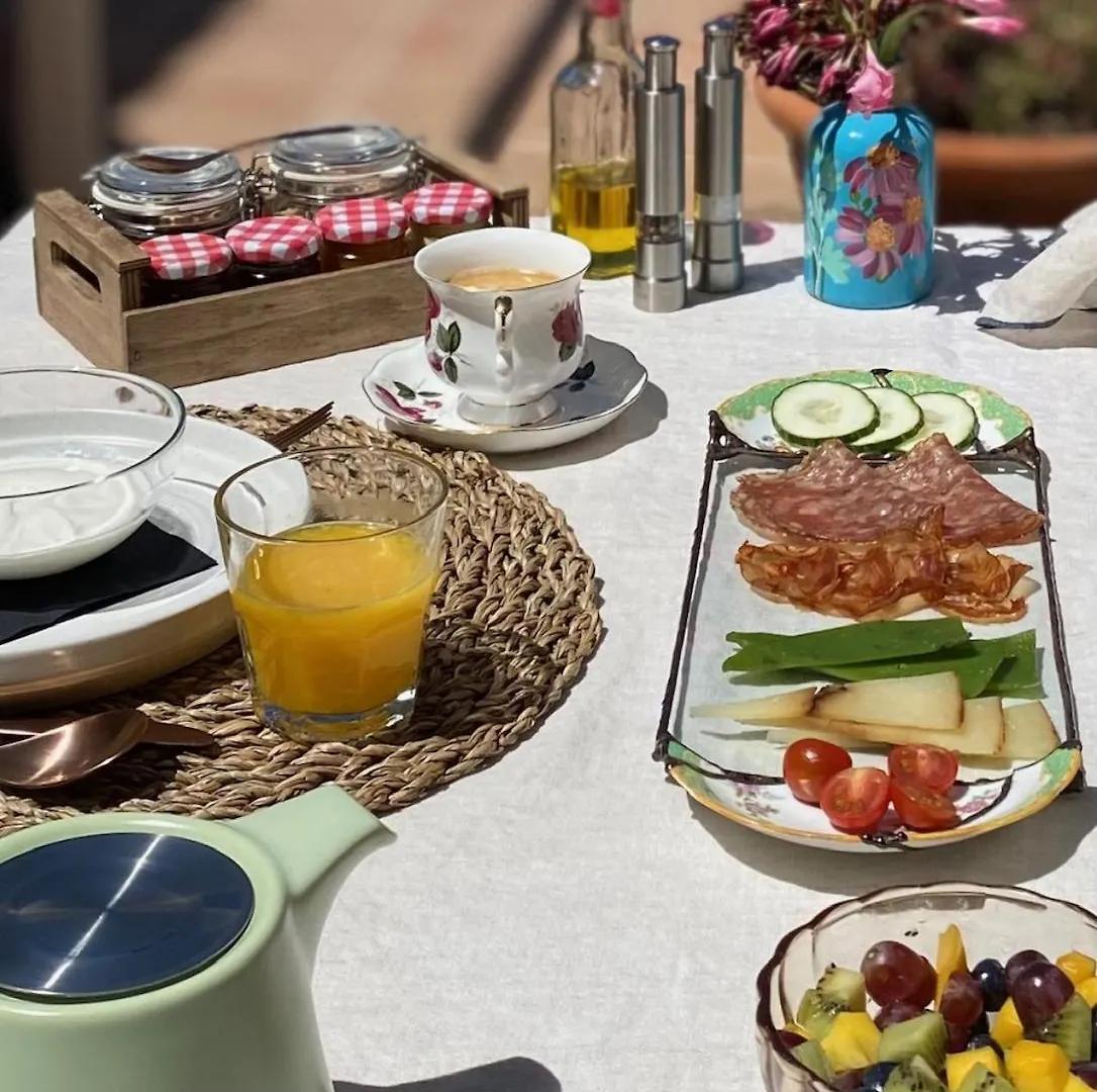 Boutique B&B El Refugio Alcaucin Bed & Breakfast